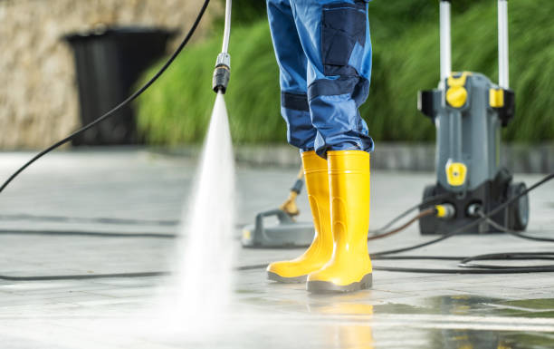 Why Choose Our Certified Pressure Washing Experts for Your Project Needs in Redington Beach, FL?